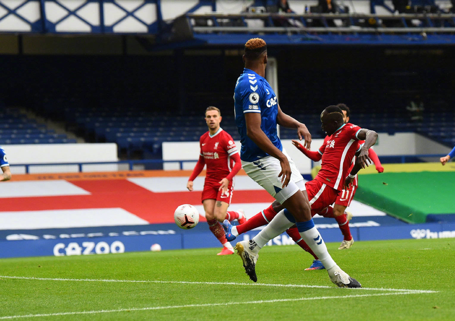 这也是纽卡 这也是纽卡